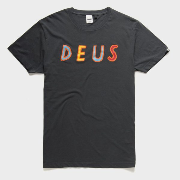Купить футболку Deus Днепр Магдебургского права ?